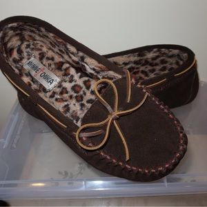 Minnetonka Moccasin Brown Leopard Fun